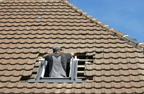 Pose de velux - Fréjus